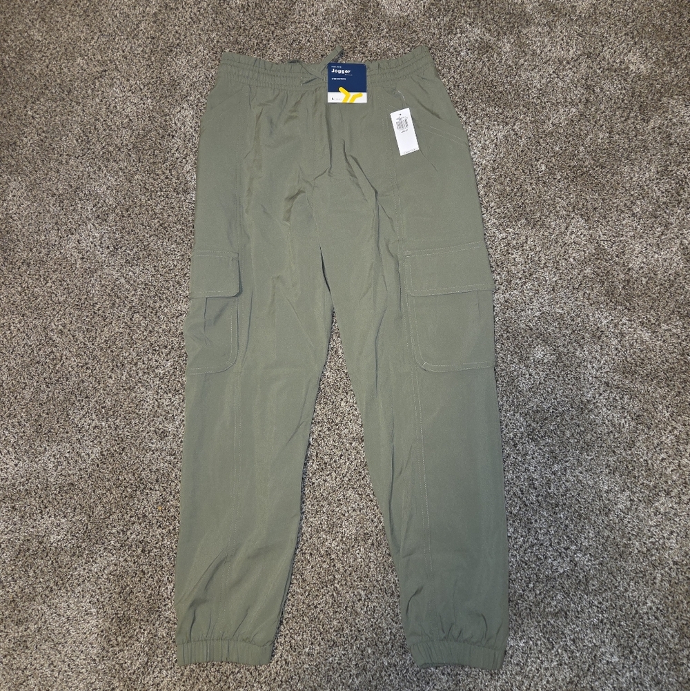 NWT Girls Cargo Joggers size Large
